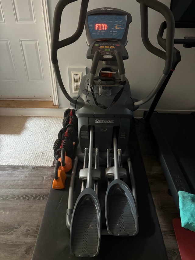 Elliptical - Octane Q37e