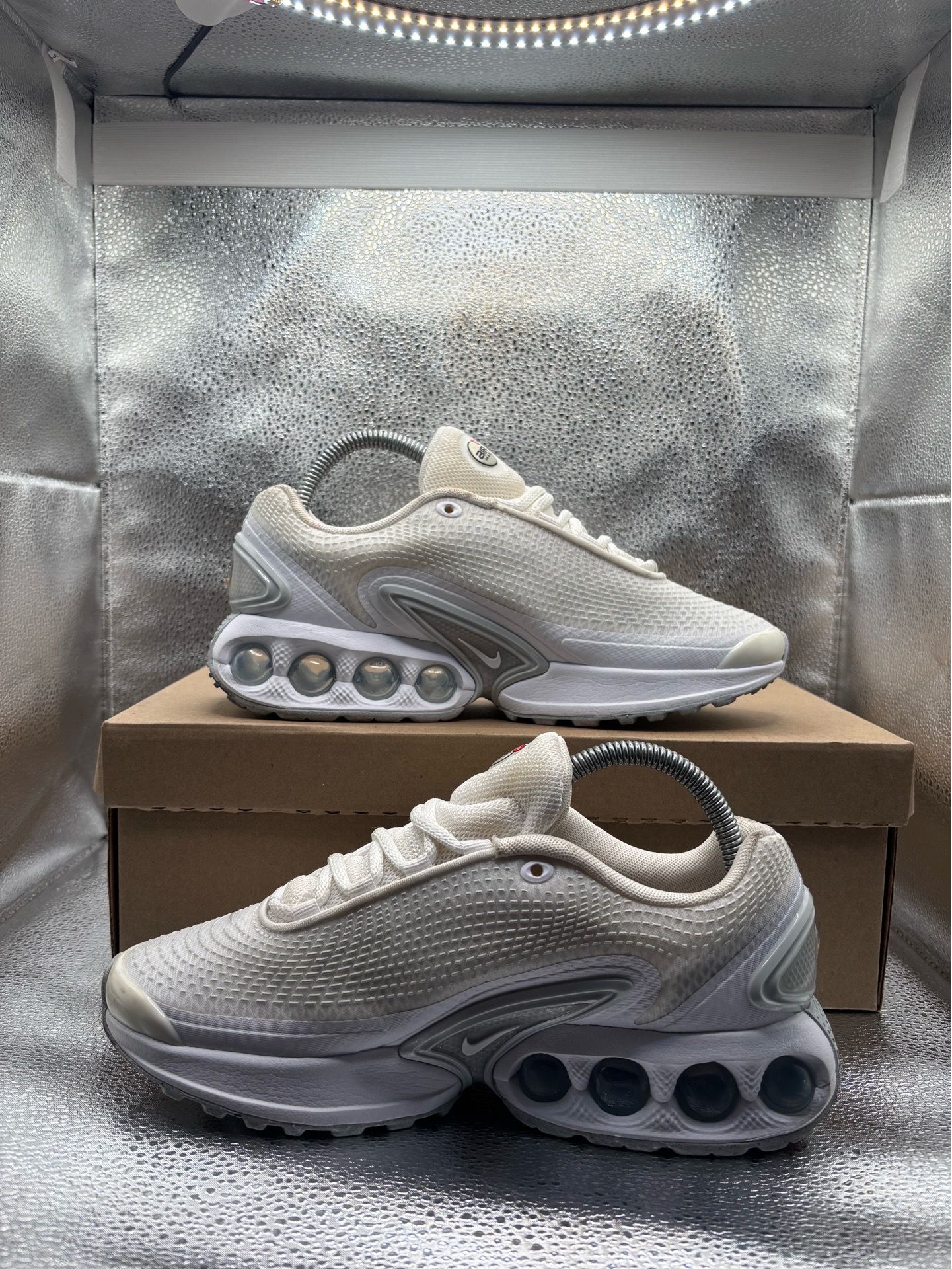 Nike Air Max DN White Metallic Silver - photo 5