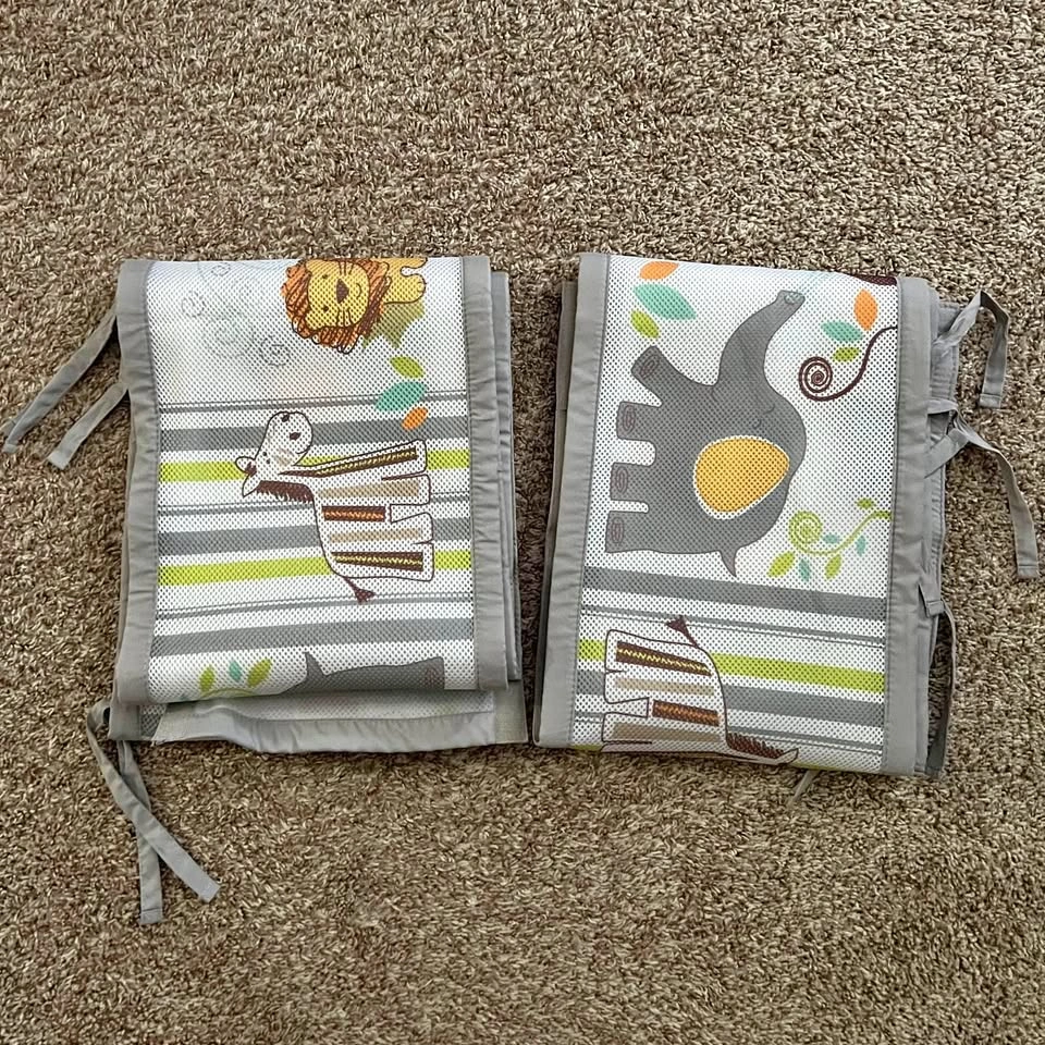 Breathable Mesh Liner for Full-Size Cribs