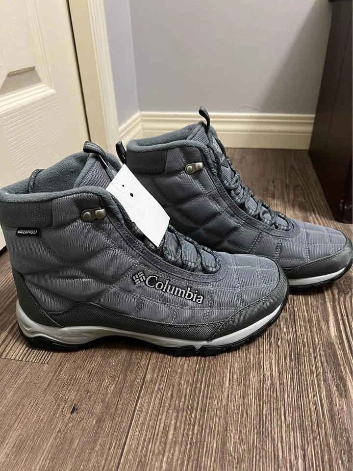 Brand New Men's Columbia Omni Grip WINTER BOOTS Size 9 - photo 2