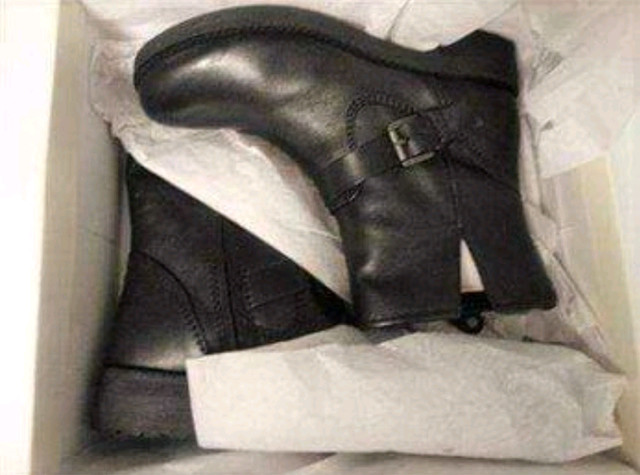 New Black Geox ankle boots size 9.5 - photo 2