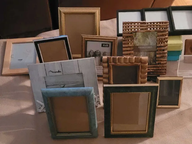 picture frames 13 pieces thumbnail