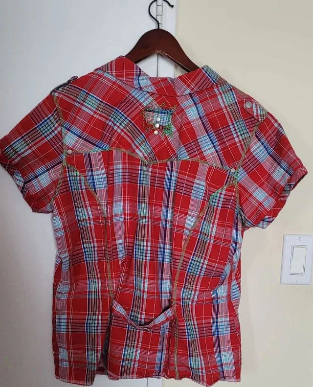 Le Chateau Women's Red Plaid Shirt, Size XXL thumbnail