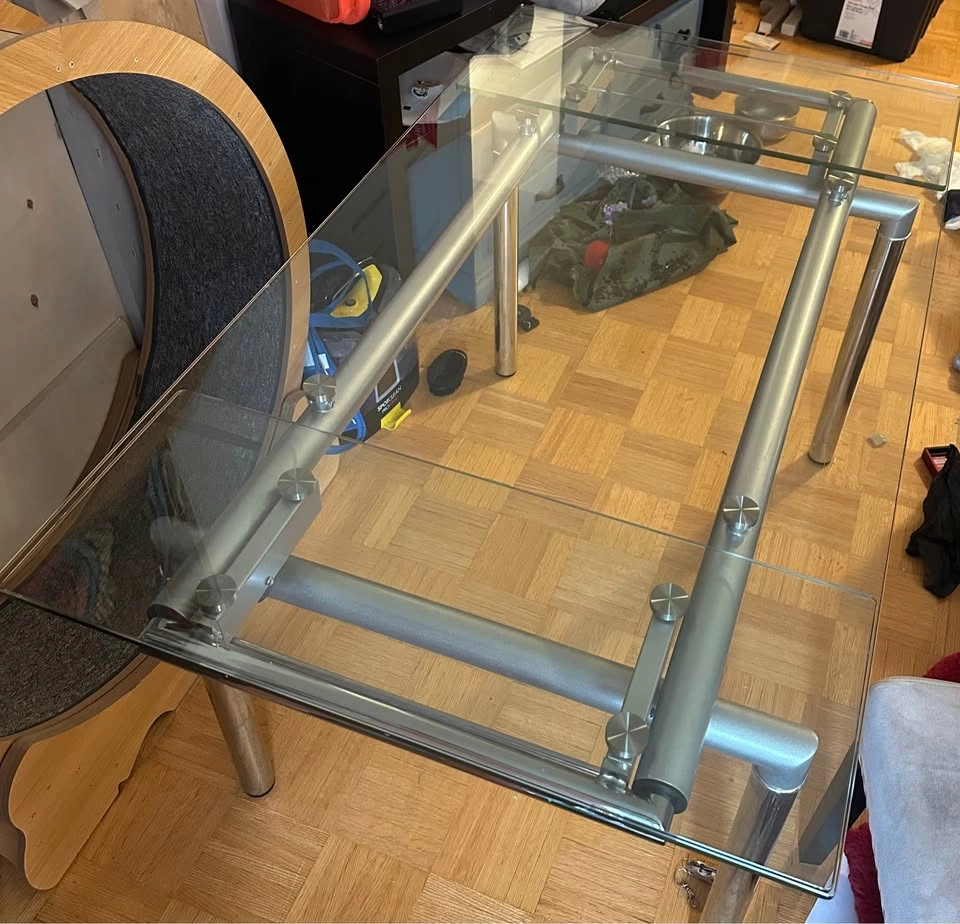 Structube Europa Glass Table - photo 2