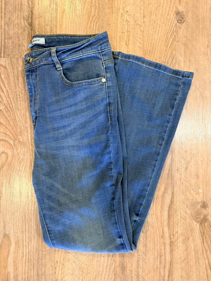 Size 10 (30) Jean Lot - photo 2