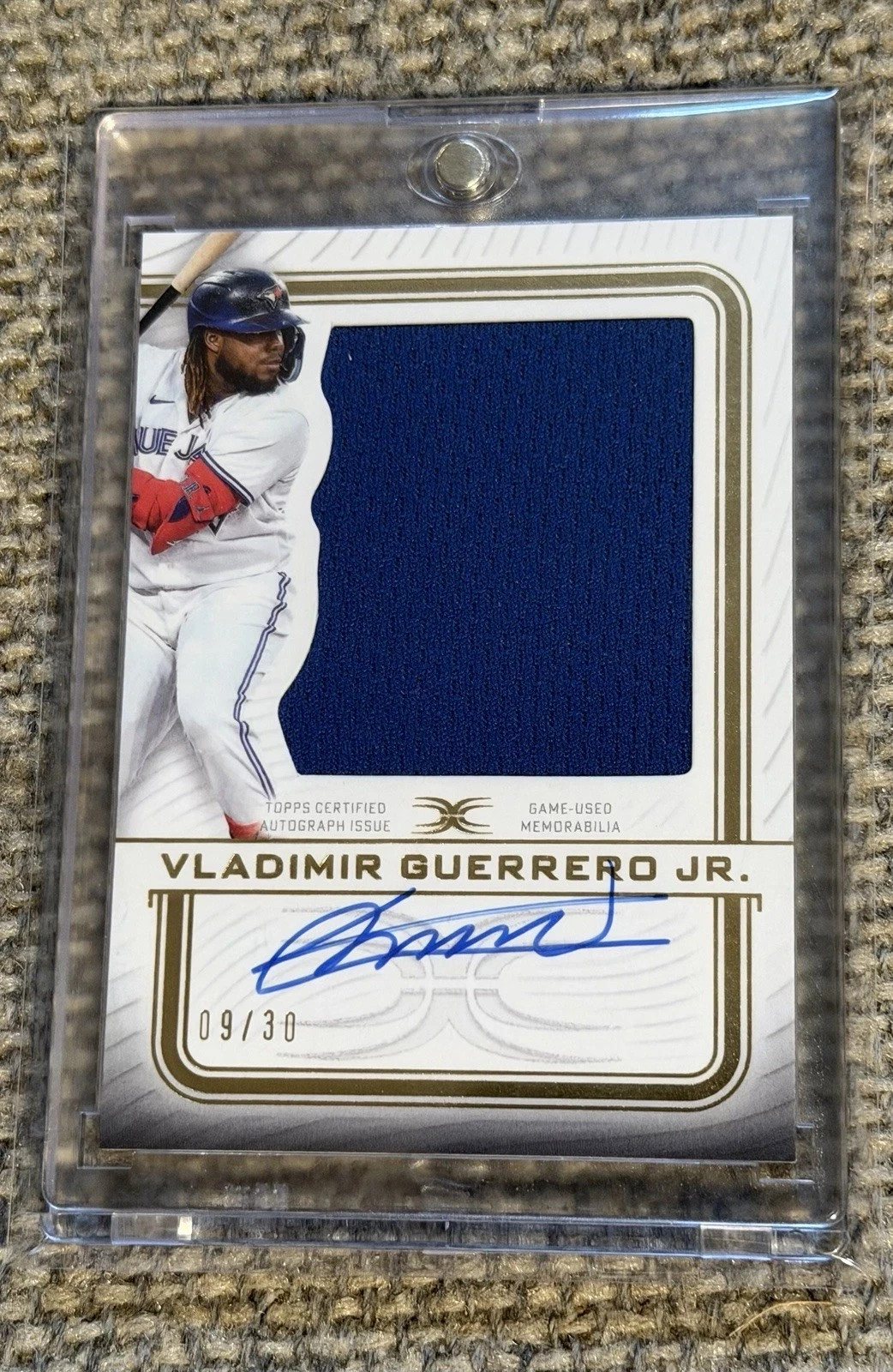2023 Topps Definitive Vladimir Guerrero Jr. Patch Auto /30