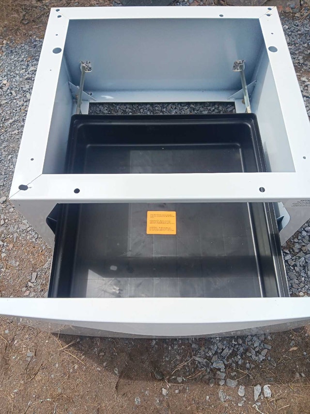 Washer Dryer Pedestal Available