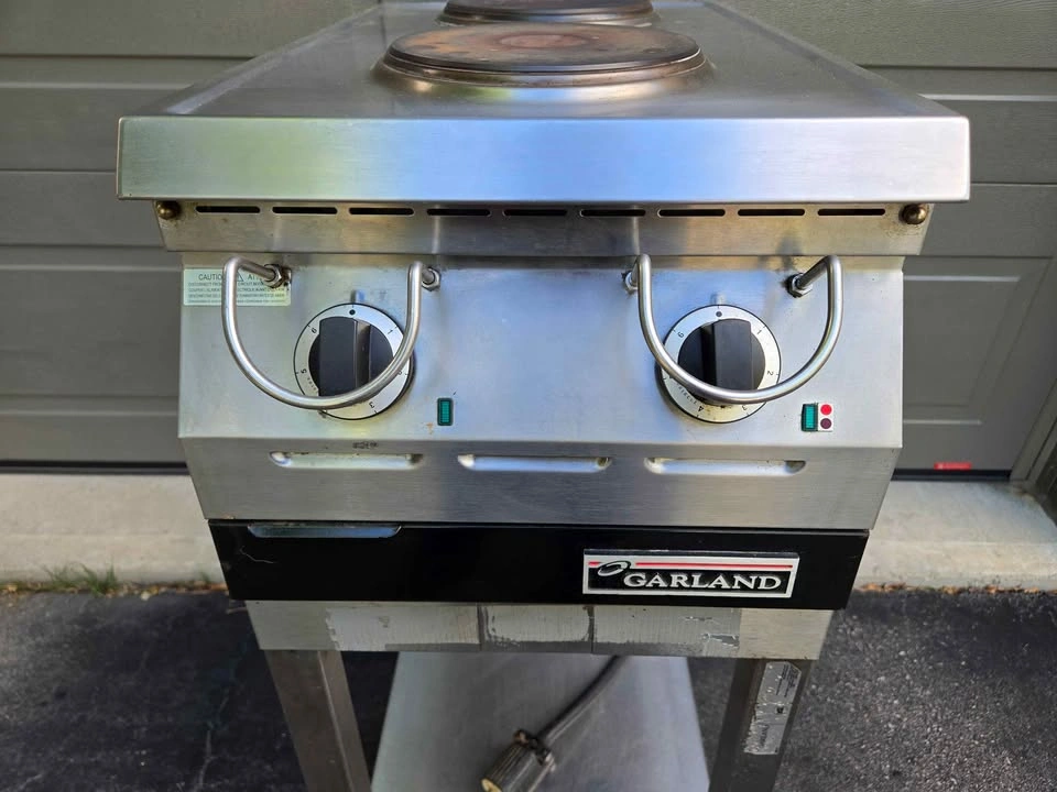 Garland Commercial 2-Burner Electric Range - photo 2