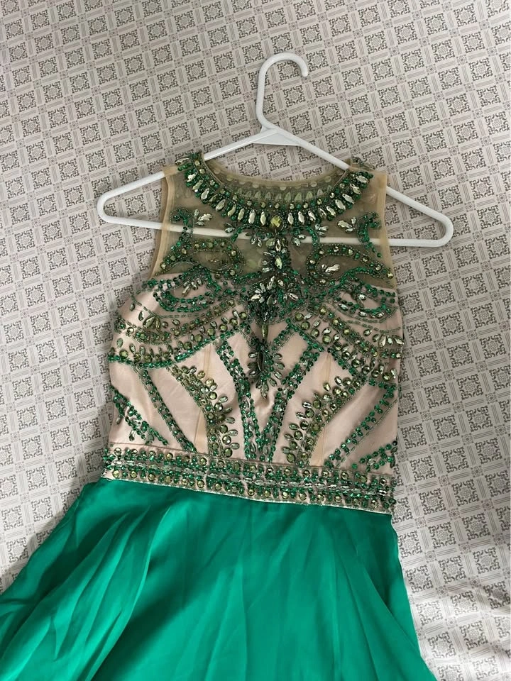 Prom Dress - Negotiable OR OBO - photo 2