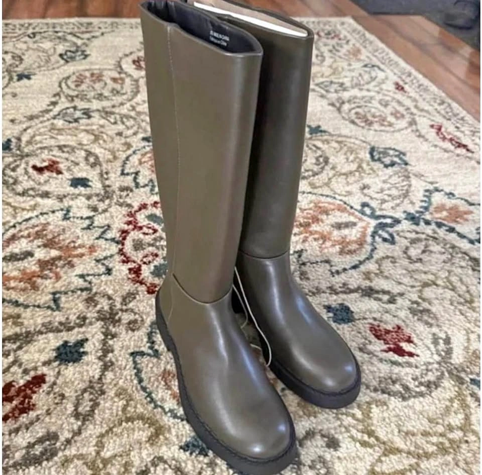 American Eagle Boots New