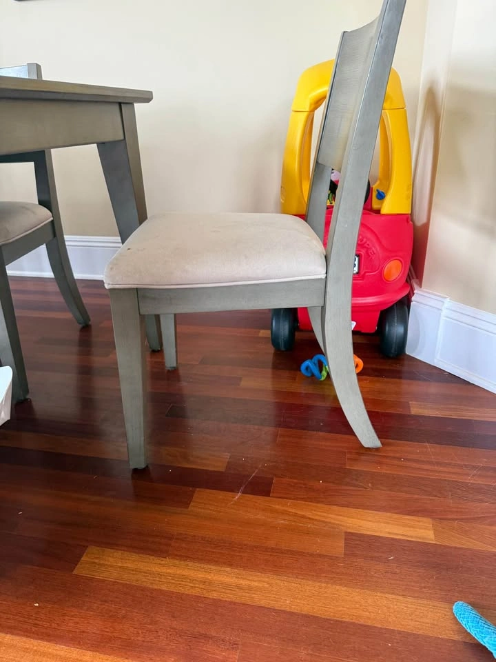 Gray Wood Extendable Dining Table + 6 Chairs - photo 3
