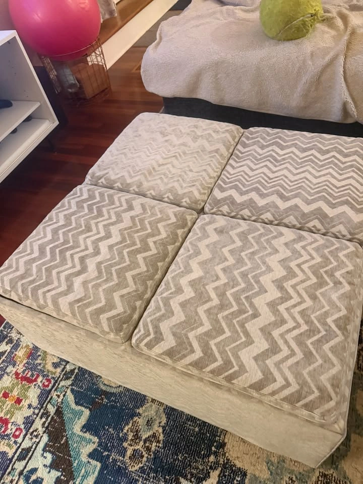 Coffee Table / Square Ottoman with Storage - photo 2