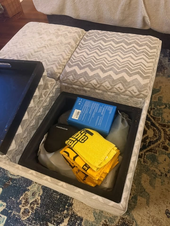 Coffee Table / Square Ottoman with Storage - photo 3