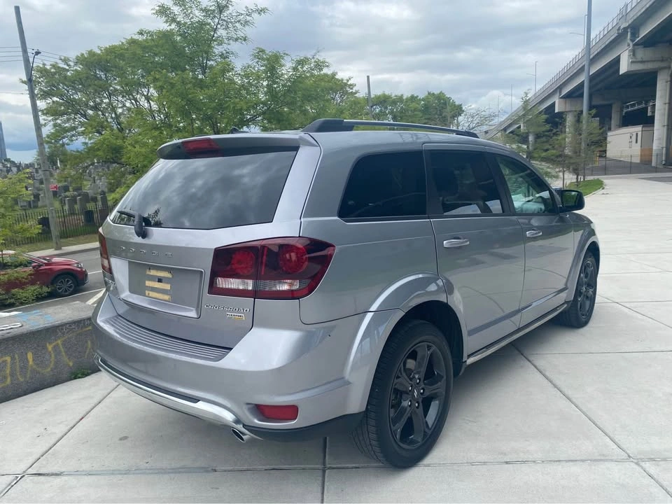 2018 Dodge Journey Crossroad AWD - photo 3