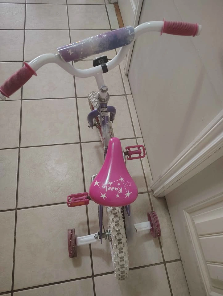 Kids Bike 12" Great Condition Fits Height 94-107 cm - photo 4