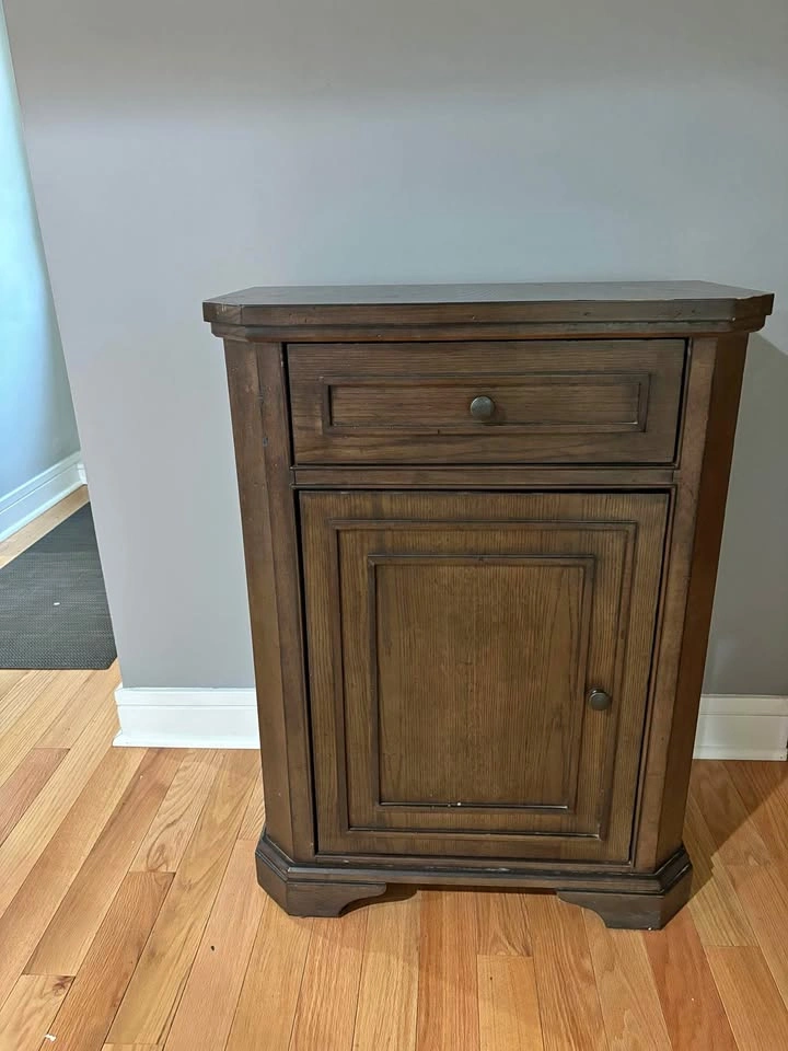 Solid wood Console