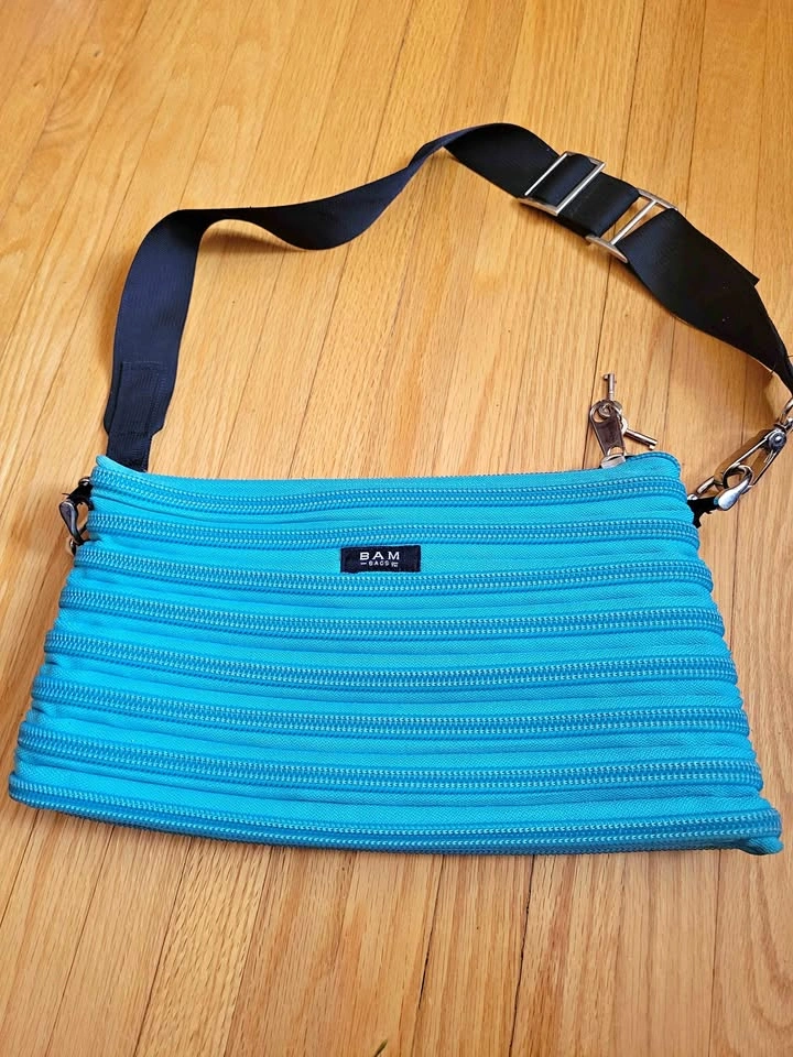 BAM BAGS Turquoise Zipper Crossbody Bag
