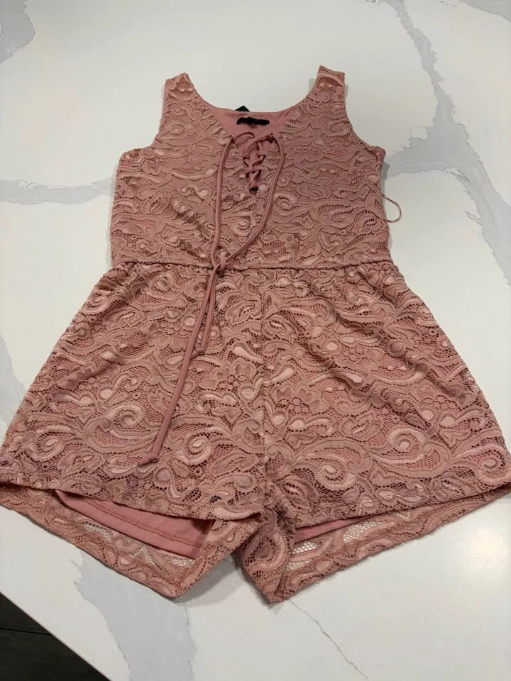 Dresses and Rompers - $20 Each - photo 4