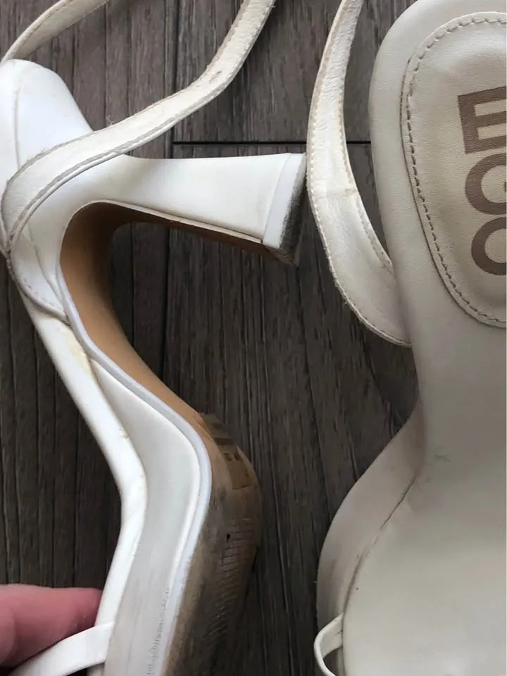 Super Cute EGO "Cicely" White Strappy Platform Heels. Size 9 - photo 5