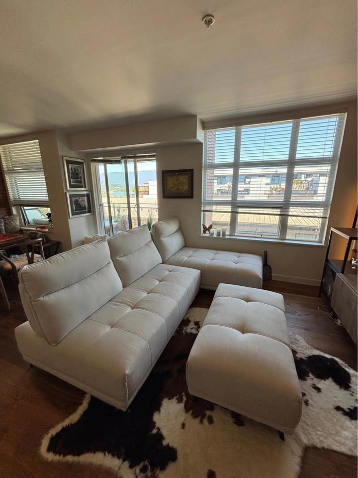Structube Modular Sofa with Ottoman - photo 2