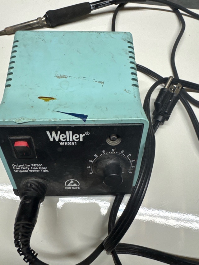 Weller WES51 Soldering Station