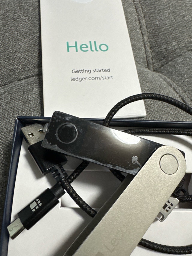 Ledger Nano S - photo 2