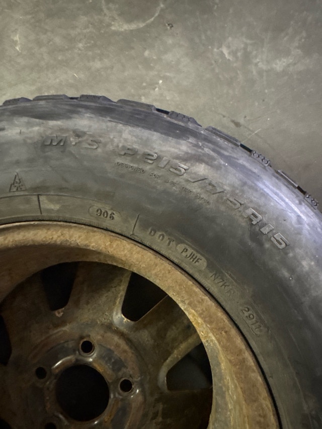 Tires P215/75R15