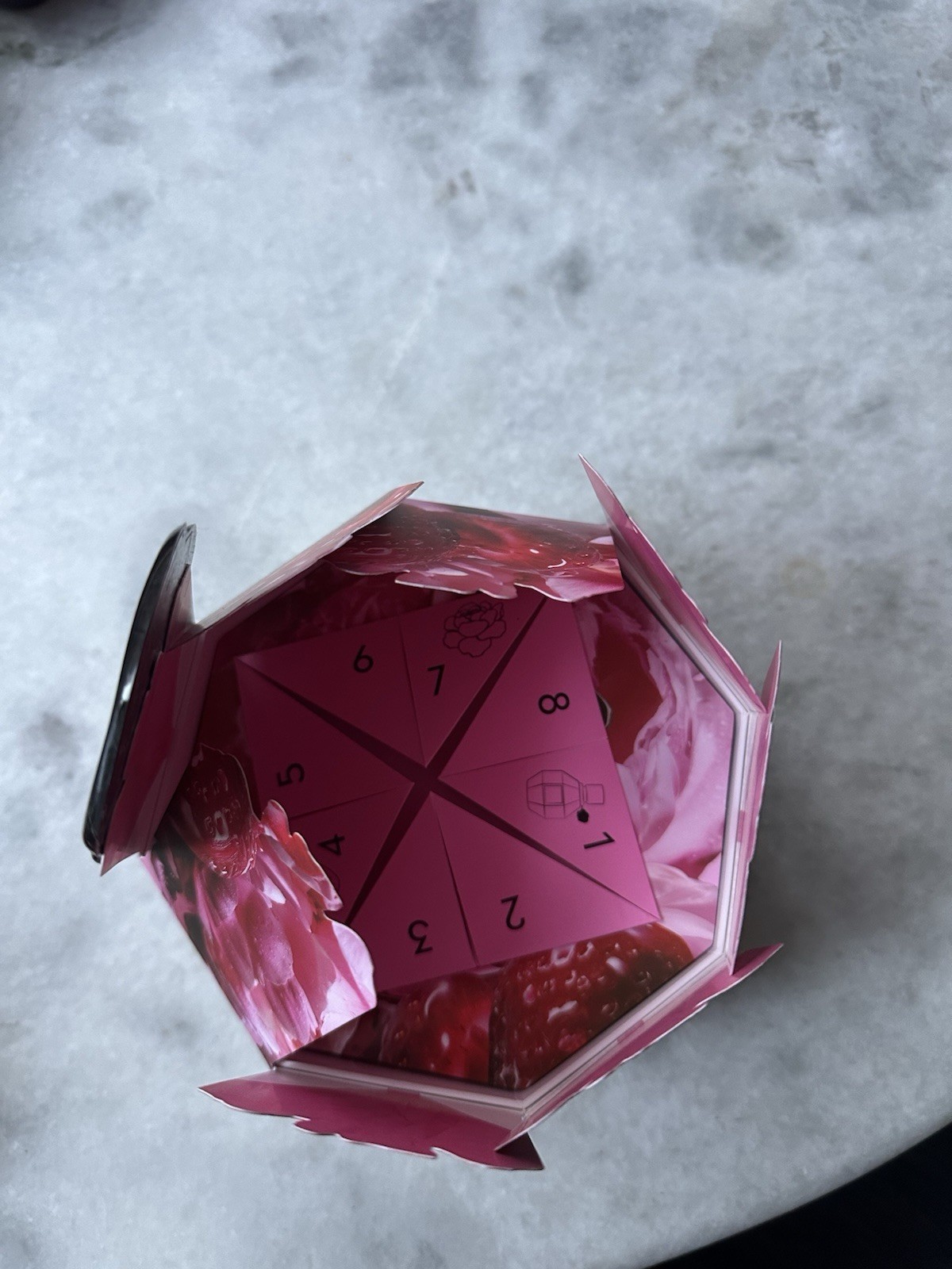 Viktor & Rolf Flowerbomb Pretty Peony EDP Spray 50ml - photo 3