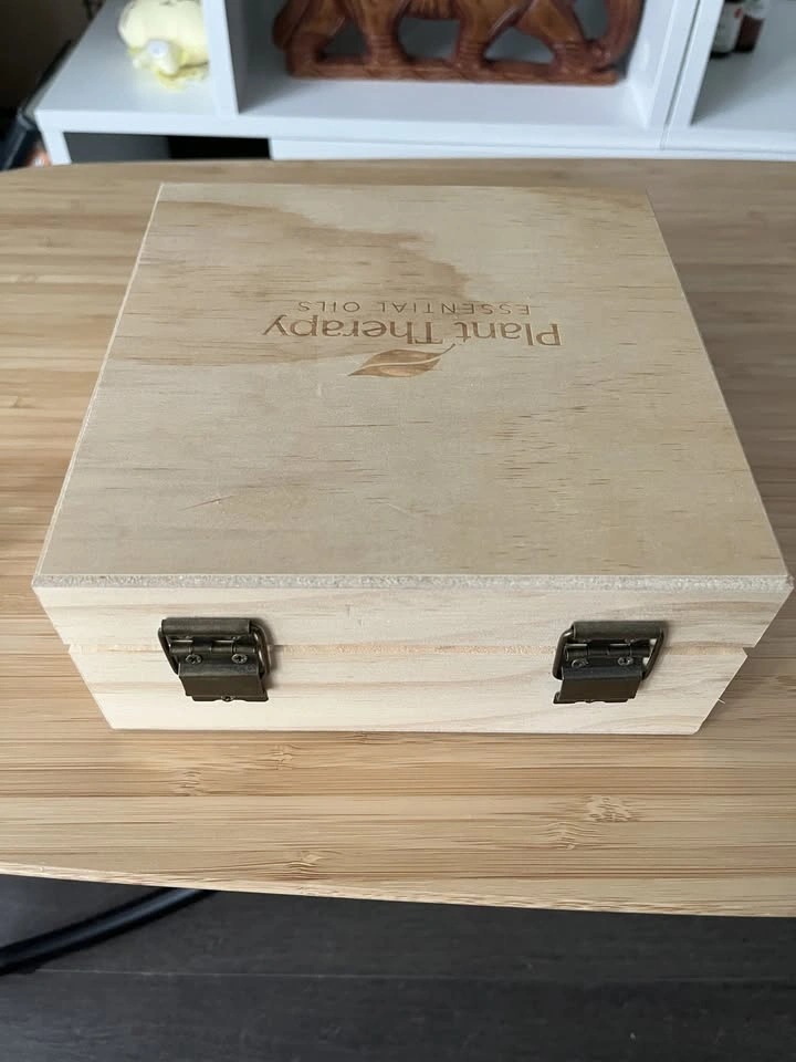 Aromatherapy Diffuser, Wooden Box & New Oil Bottles - photo 3