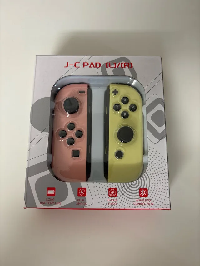 Nintendo Switch controllers thumbnail