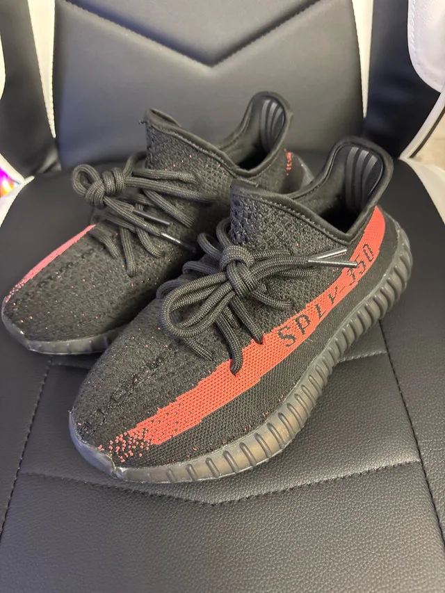 Adidas Yeezy Boost 350 V2 “Bred” (Black/Red) image indicator(3)