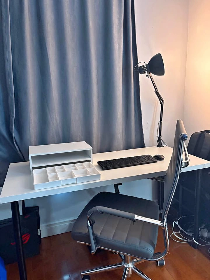 Full Desk and Chair Set Up