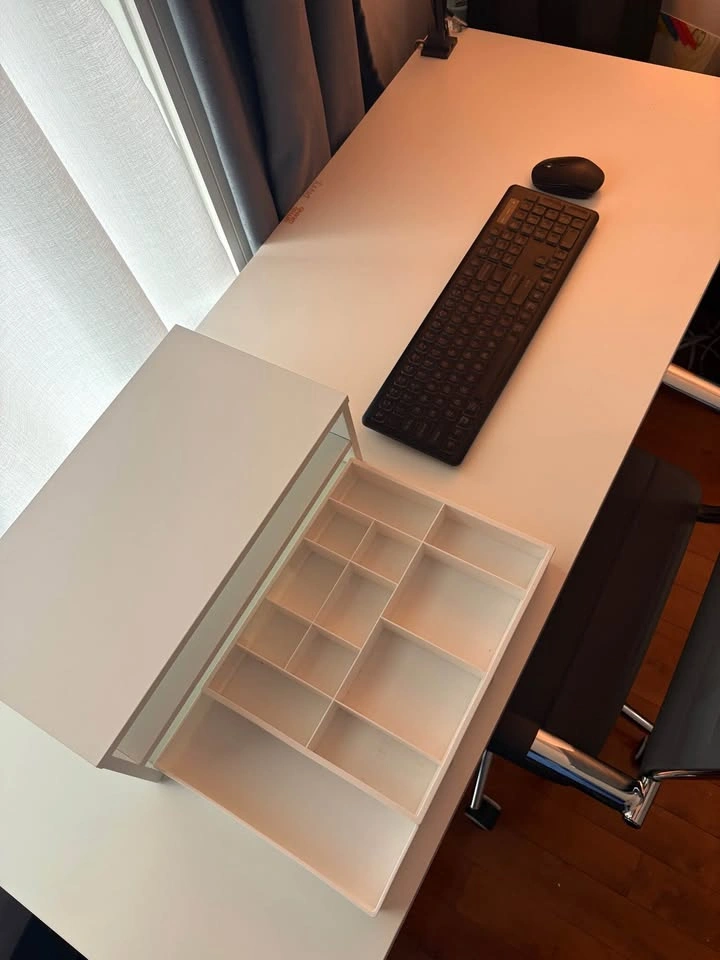 Full Desk and Chair Set Up - photo 2