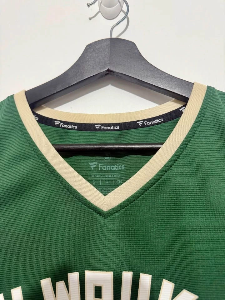 Fanatics Milwaukee Bucks Giannis Antetokounmpo #34 Jersey - Smal - photo 3