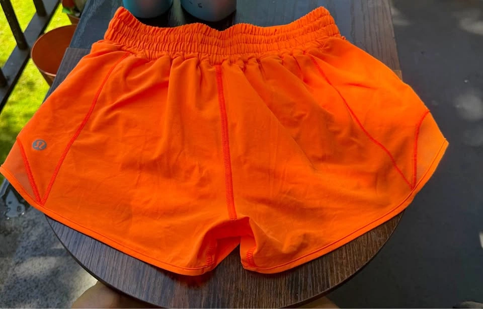 Lululemon Shorts Size 4