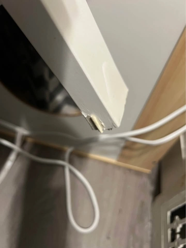 IKEA Side Table - White - photo 4