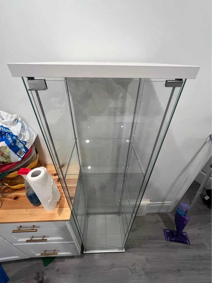 IKEA DETOLF Display Cabinet (3 available) - White - photo 2