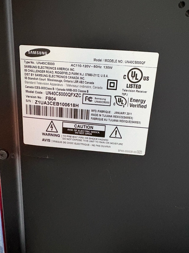 Samsung 40” TV + Roku (Smart TV setup) - photo 5