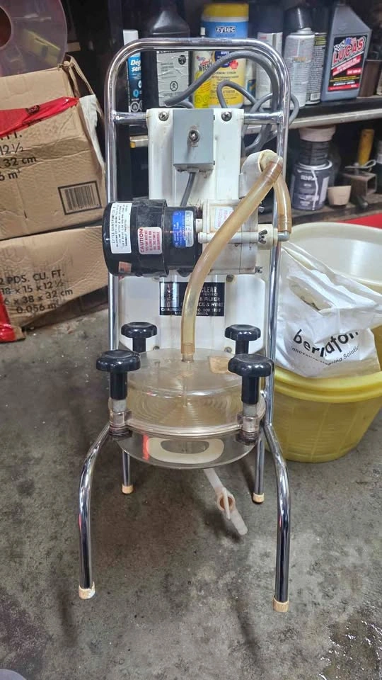 Vinoclear pump and filter