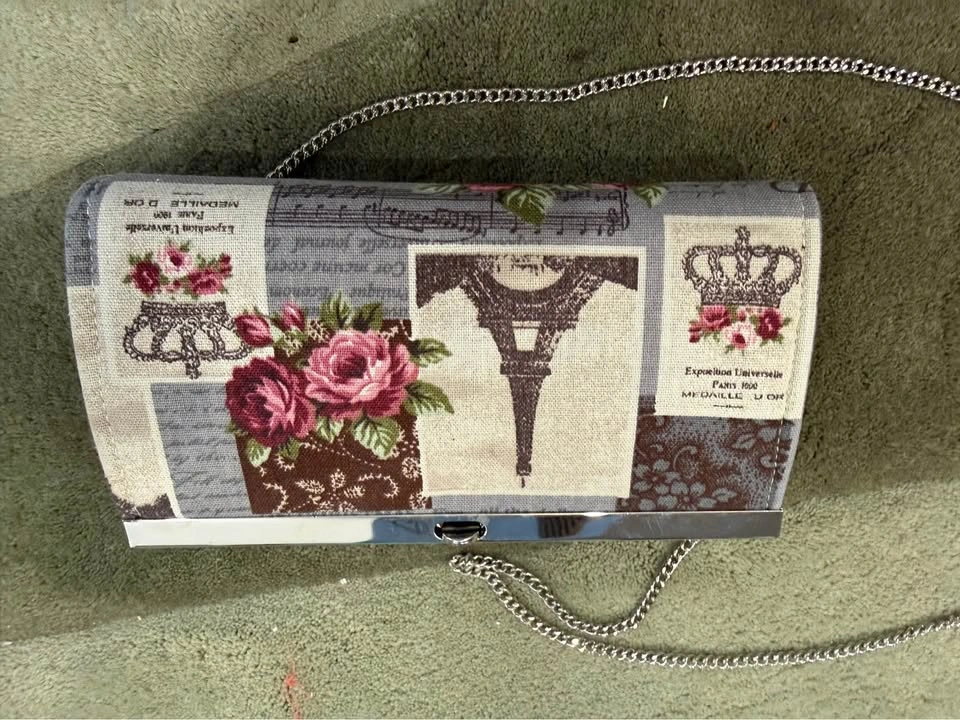 Parisian Theme Clutch Bag w Chain Strap - photo 5