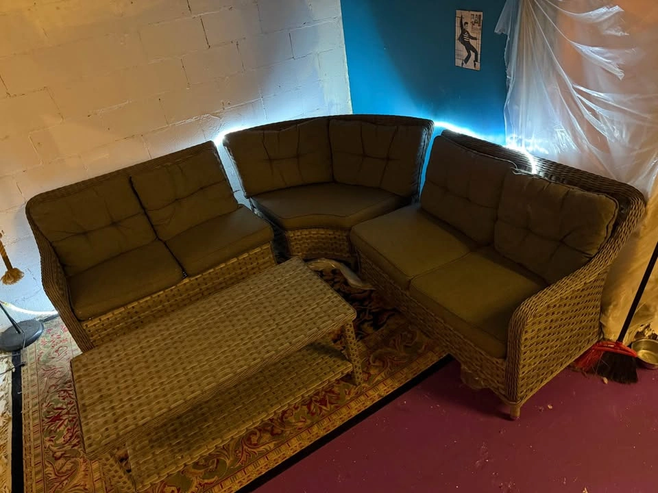 Grey 4 Piece Wicker Couch and Table Set - photo 5