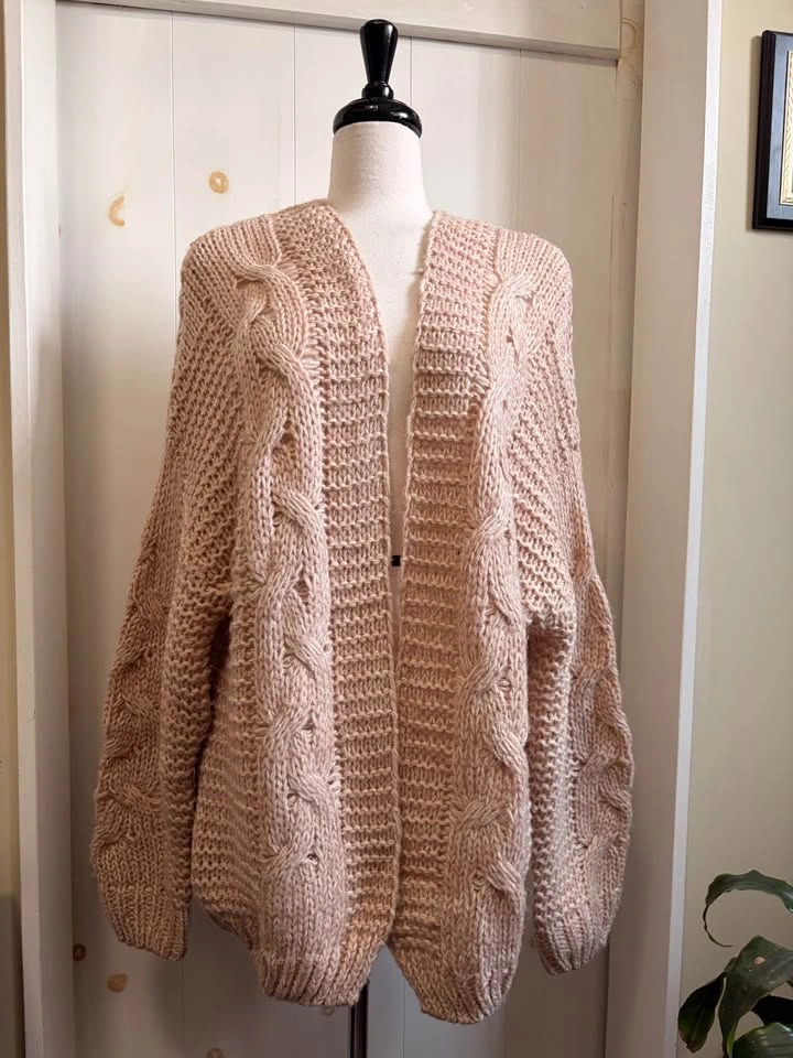 Chunky Cable Knit Wool Blend Cardigan - Blush Pink - US LARGE - photo 2