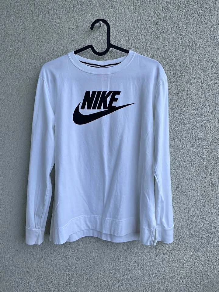 Nike White Long Sleeve Logo Top Cotton Crewneck, Size S