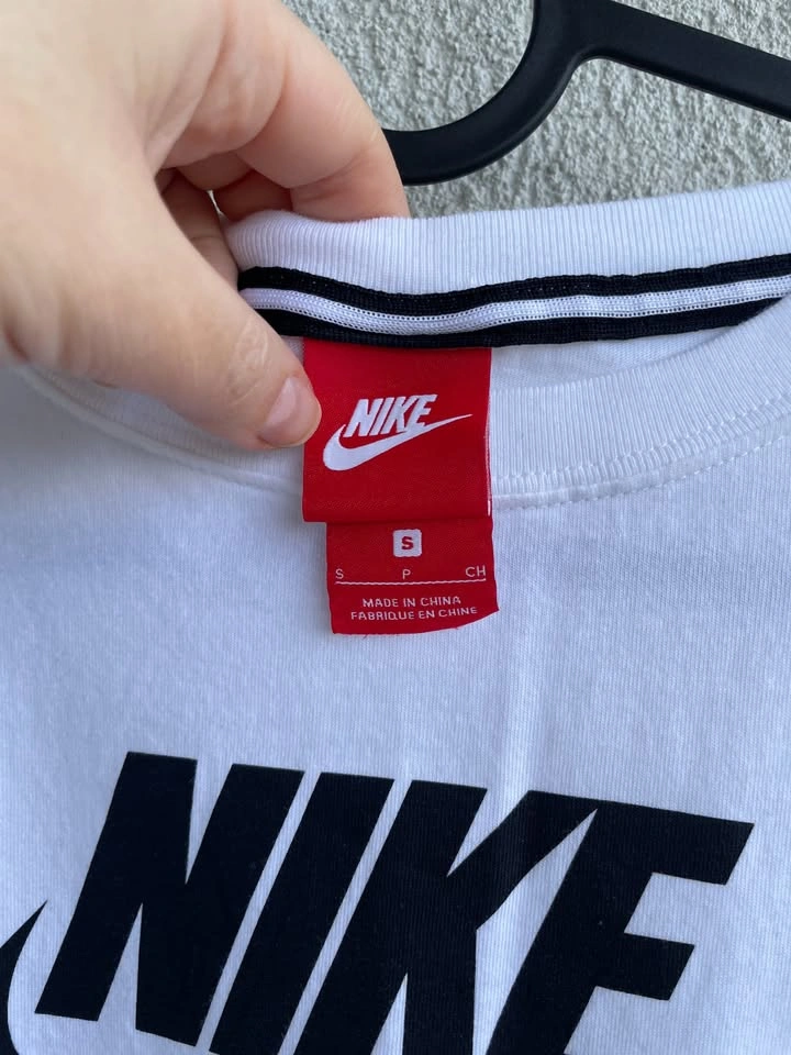 Nike White Long Sleeve Logo Top Cotton Crewneck, Size S - photo 2