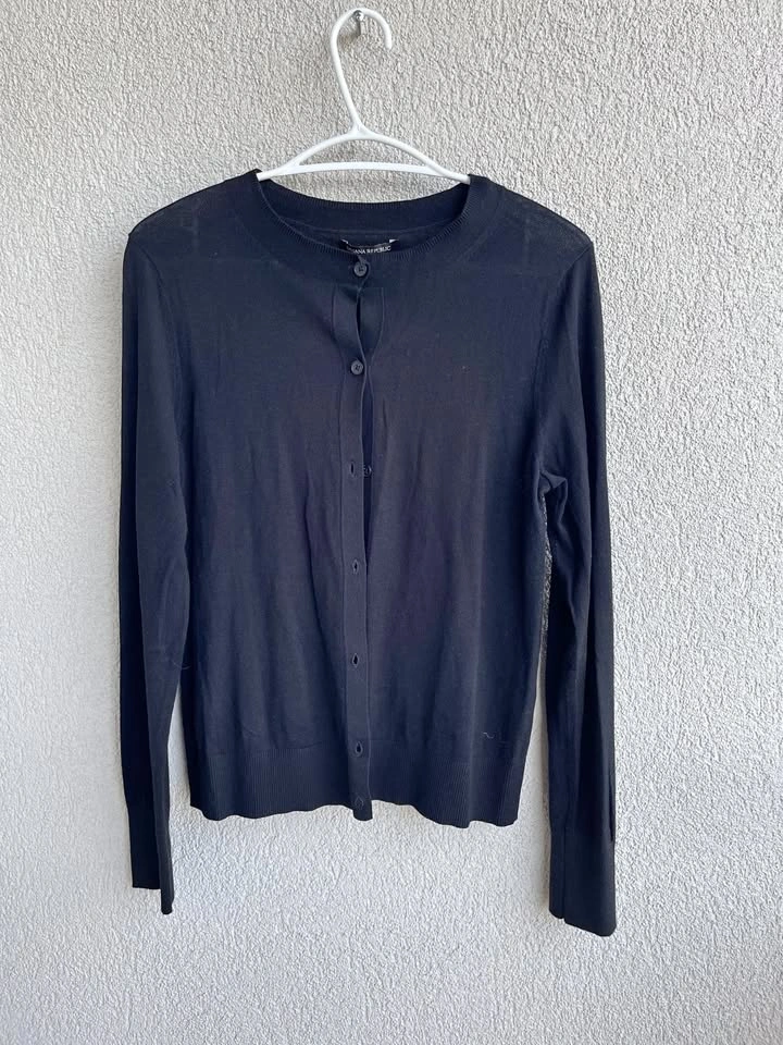 NWT Banana Republic Black Cardigan Button Front, Size M