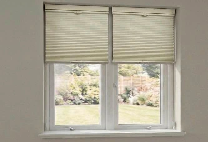 Hunter Douglas Cellular Blinds - Light Neutral
