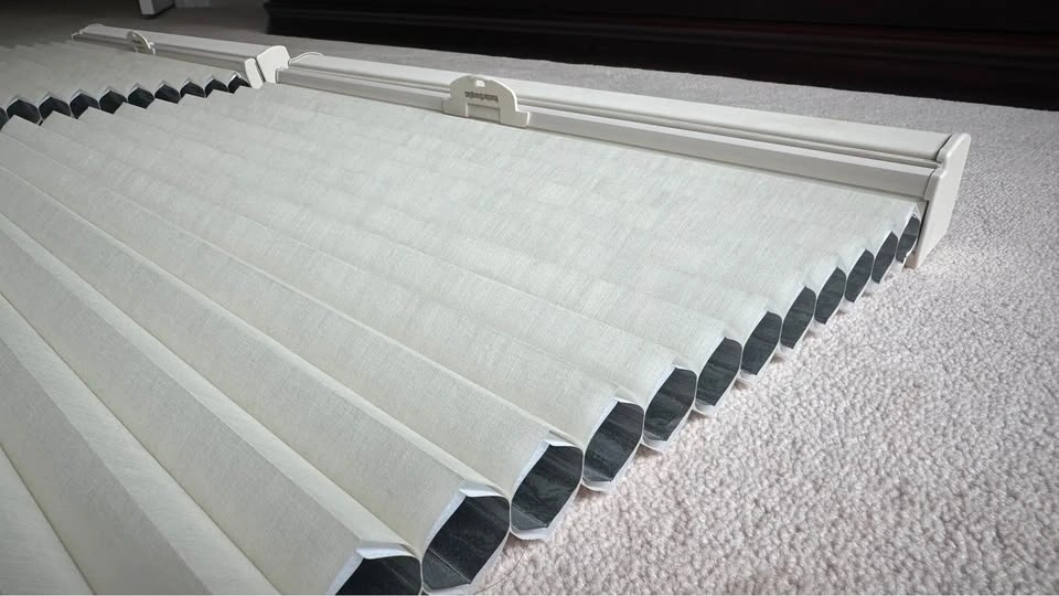 Hunter Douglas Cellular Blinds - Light Neutral - photo 4