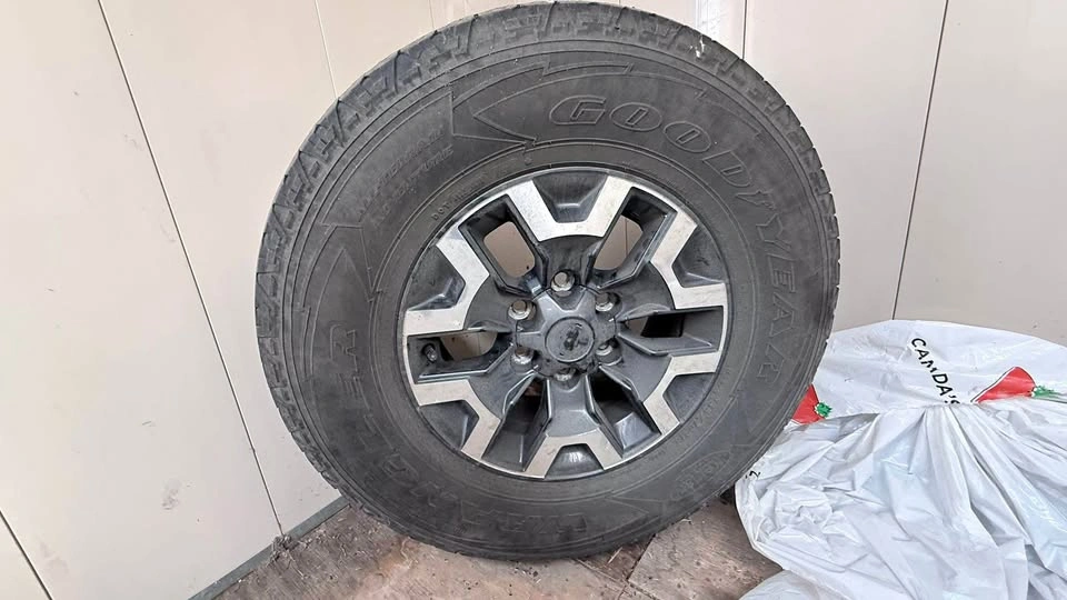 Toyota Tacoma 16 inch OEM wheels with tires