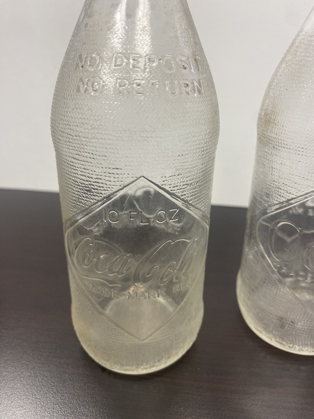 Vintage Coca Cola Bottles - photo 2