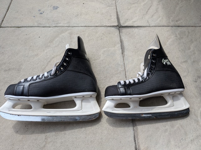 CCM Hockey Skates (Size 11) - photo 2